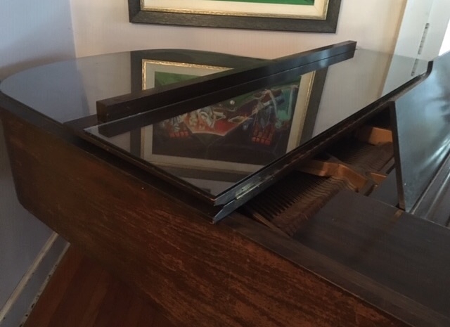 Baby Grand piano very high quality overal construction by Peek Son Image 4