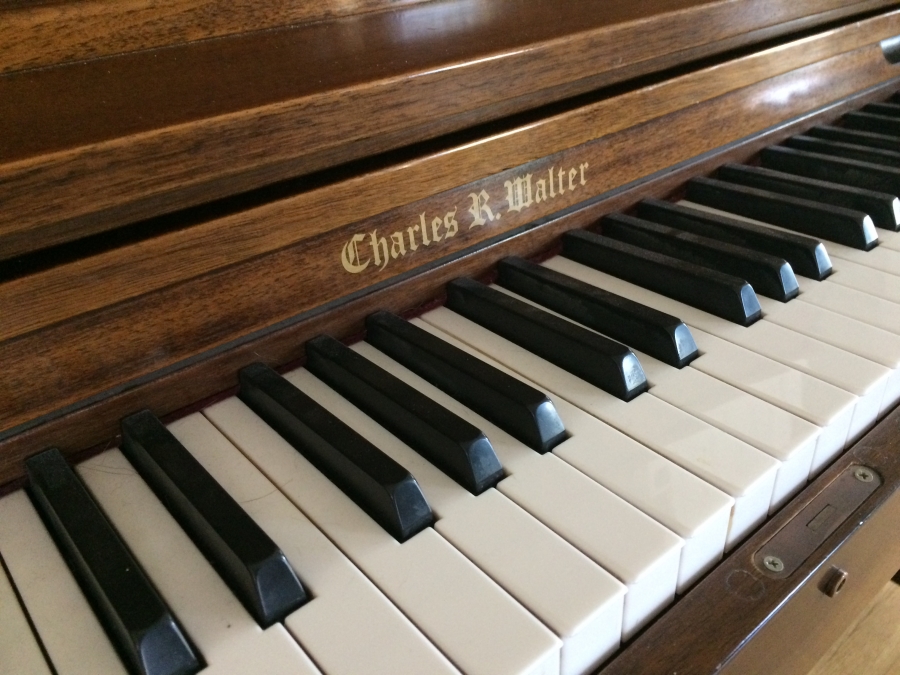 Upright Piano for sale Image 1