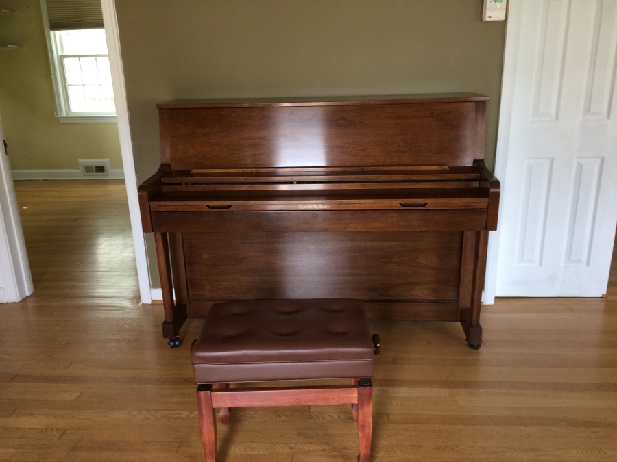 Upright Piano for sale Image 4