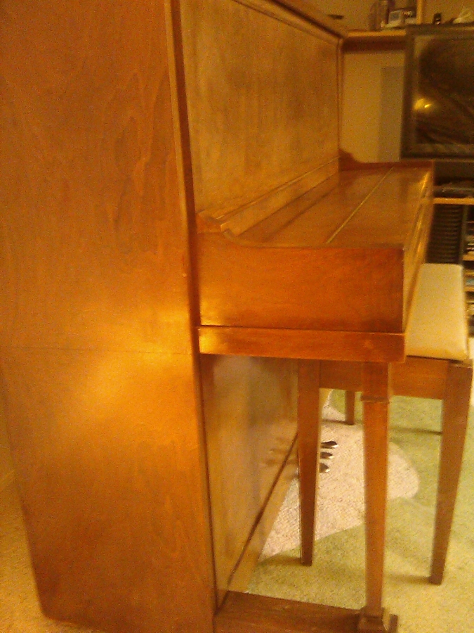 1970 Hamilton Chicago upright piano Image 2