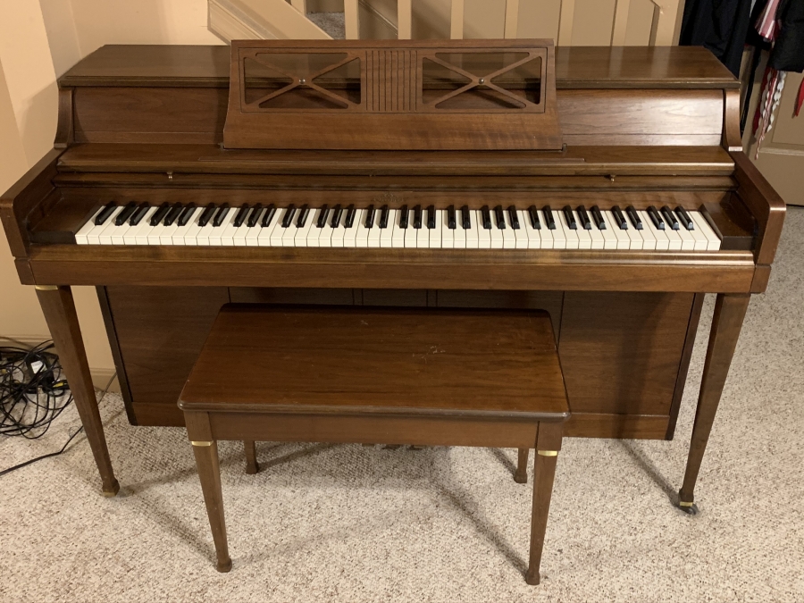 Wurlitzer Piano Image 2
